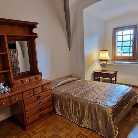 Burg Hermannstein - Monks Room Вецлар Екстериор снимка